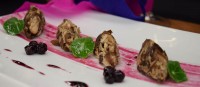 Rillete de confit de pollo con cebolla caramelizada